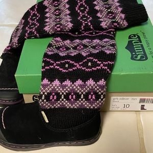Brand new in box toddler 10G girls Simple boots